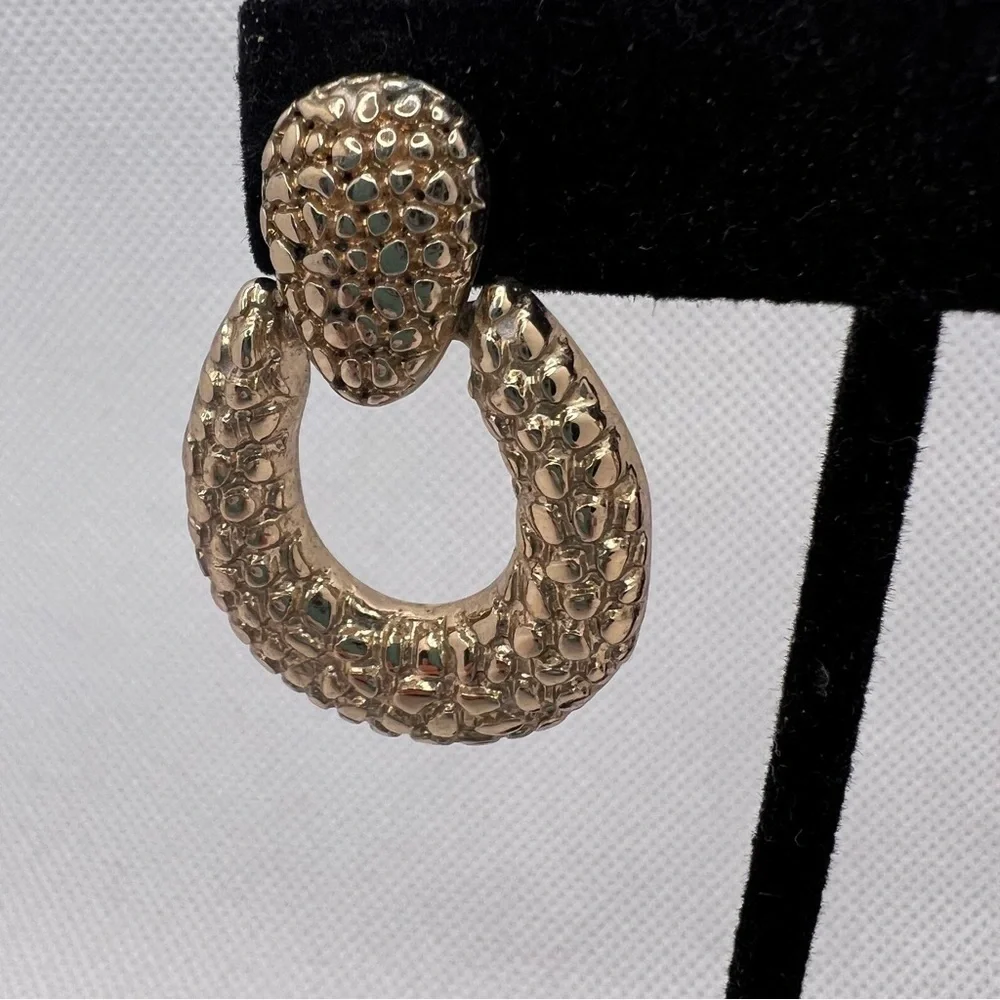 Gold tone door knocker vintage costume post earring
